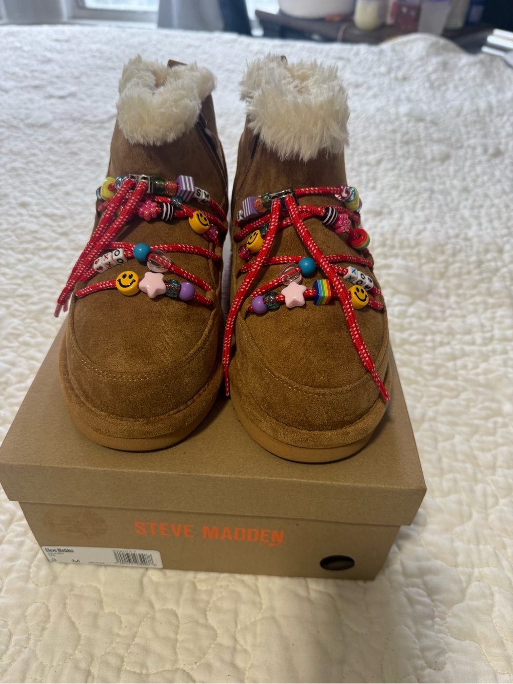 Steve Madden Brown Faux-Suede Kids Bead-Embellished Fur-Trim Boots